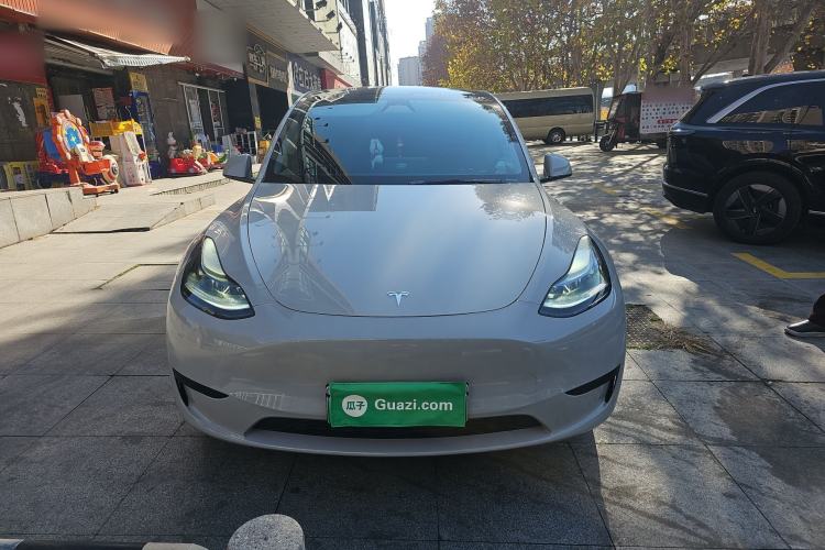 Used Tesla Model Y 2024 Rear-Wheel-Drive Version