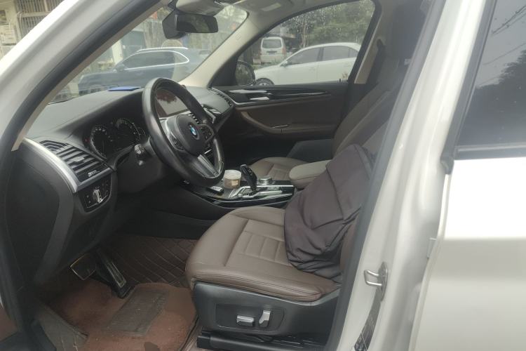 Used BMW X3 2018 xDrive25i M Sport Package China VI Left Front Seat