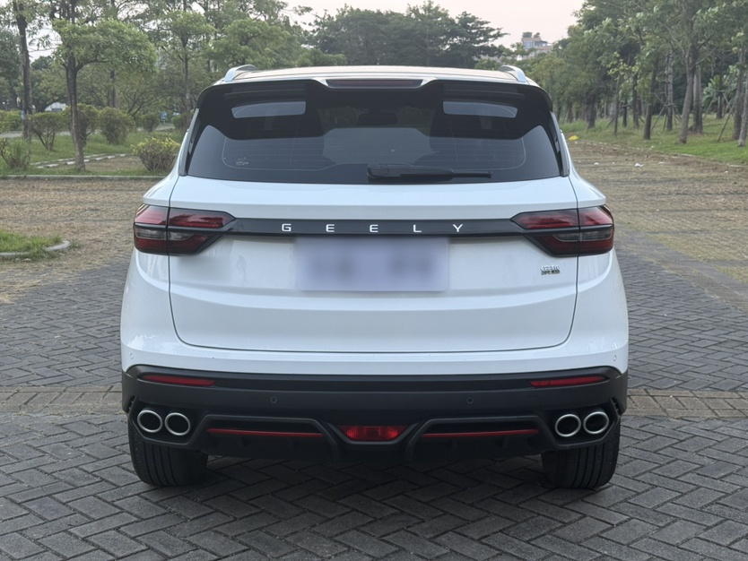 Geely Auto Coolray 2023 1.5T DCT Diamond Edition — снимка 15