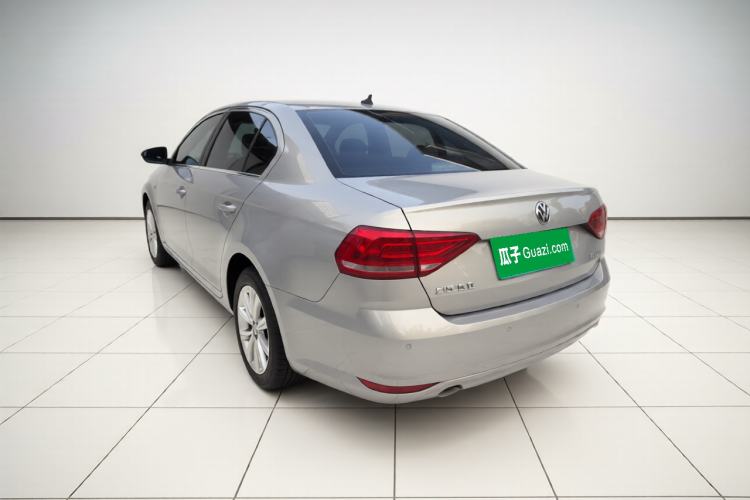 Used Volkswagen Lavida 2017 1.6L Automatic Comfort Edition
