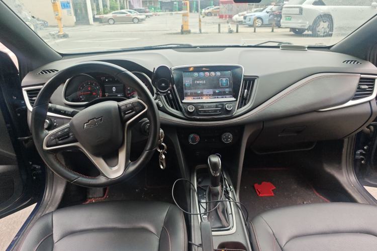 Used Chevrolet Monza 2019 RS 330T Automatic Comfort Edition China VI Standard Center Console