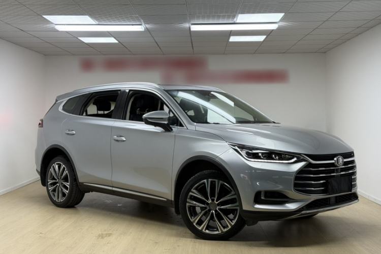 Used BYD Tang 2019 2.0T Automatic SmartConnect Luxury Version 5 Seats China VI Standard
