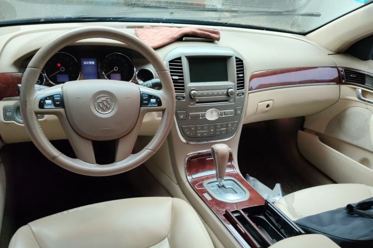 Used Buick Park Avenue 2011 Bao'ao Forum Commemorative Edition
