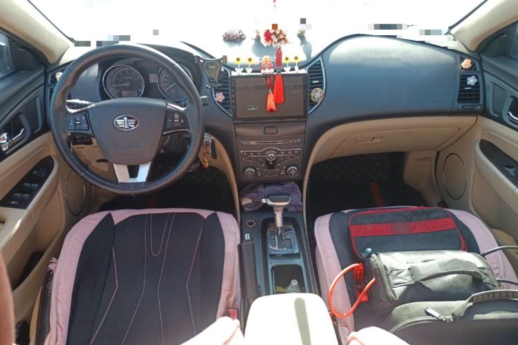 Used Bestune B50 2013 1.6L automatic luxury version
