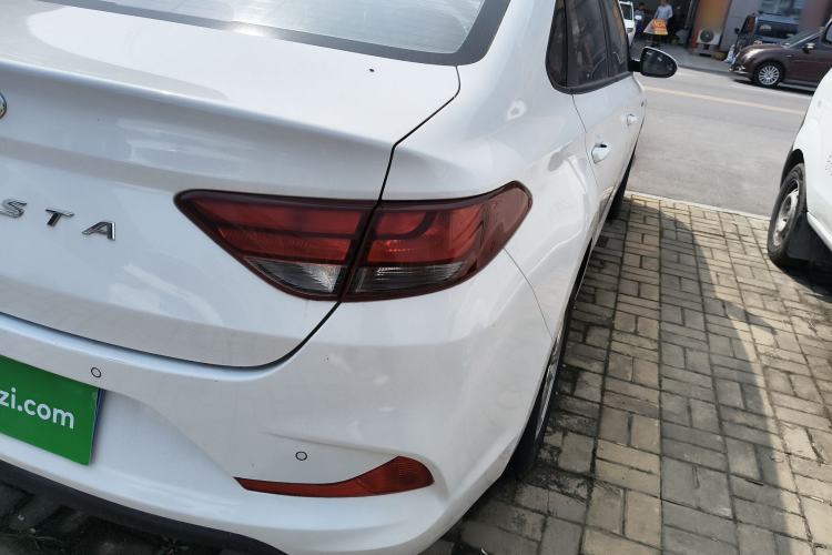 Used Hyundai Celesta 2018 1.6L Automatic GL Enjoyment Edition China VI compliant
