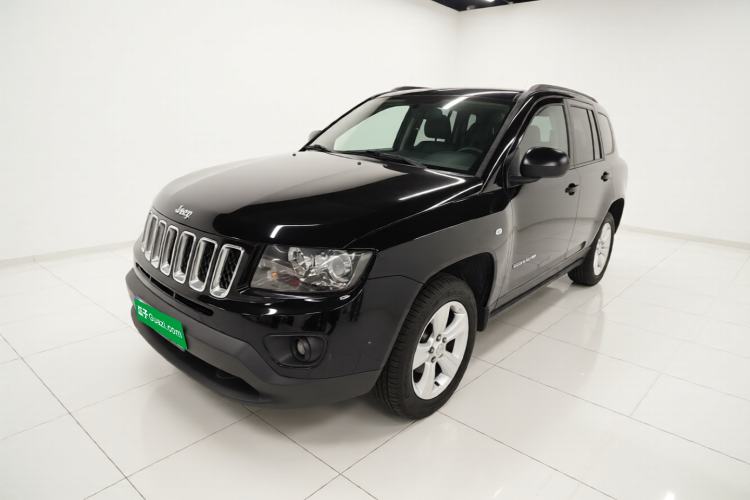 Used Jeep Compass 2014 Revised Version 2.0L Two-Wheel Drive Entry-Level Edition Guazi used car, China used car export, Used car for sale, Used Jeep cars, Cheapest cars for sale