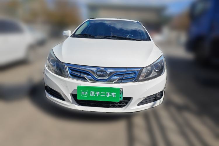 Used BYD e5 2018 450 Smart Connect Enjoyment Version