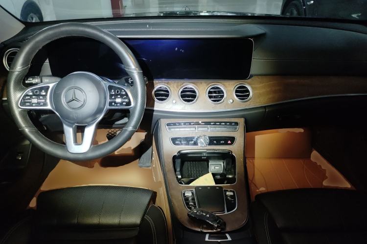 Used Mercedes-Benz E-Class 2019 E 200 L
