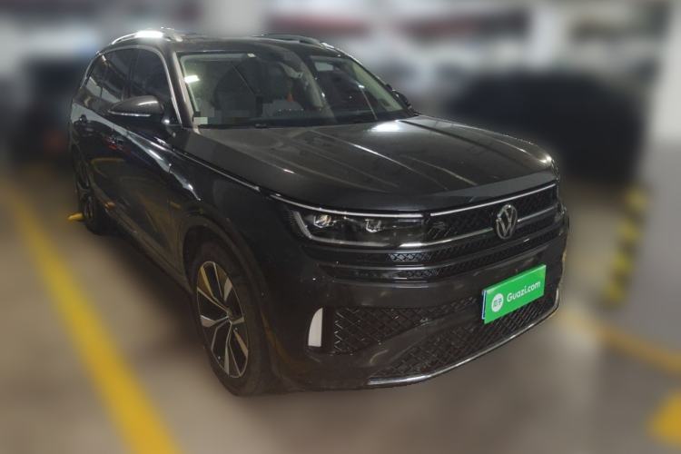 Used Volkswagen Tavendor 2024 380TSI All-Wheel-Drive R-Line Journey Shared Enjoyment Model
