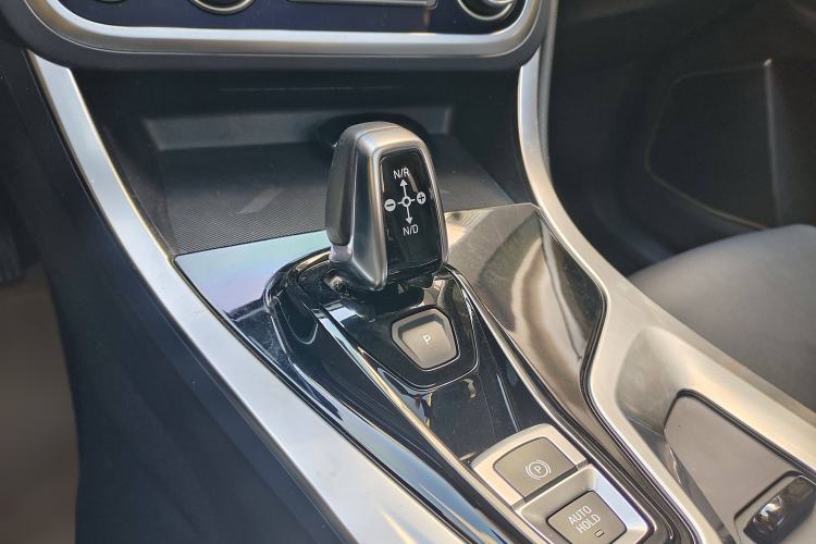 Used Lynk & Co 01 2019 2.0T Two-Wheel-Drive Pro Version China VI Standard