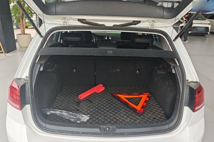 Used Volkswagen Golf 2019 280TSI DSG Comfort Version China VI Standard