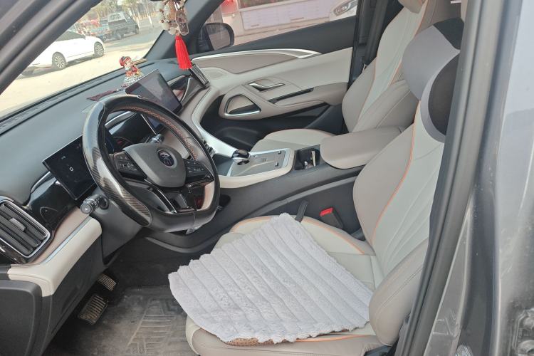 Used BYD Song Pro New Energy 2024 HONOR Edition DM-i 71KM Leading Model Left Front Seat