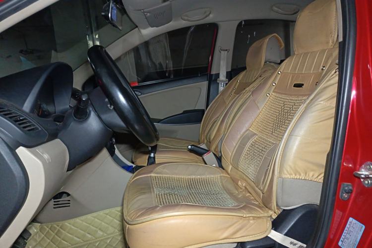 Used Hyundai Verna (older generation) 2014 1.4L Manual Smart GLS Trim