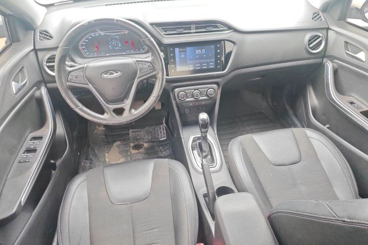 Used Chery Tiggo 3X 2018 1.5L Automatic Elite Edition Center Console