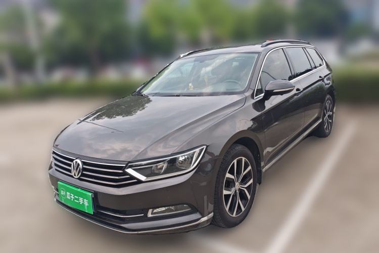 Used Volkswagen Variant 2018 380TSI Two-Wheel Drive Comfort Edition Guazi used car, China used car export, Used car for sale, Used cars, Cheapest cars for sale