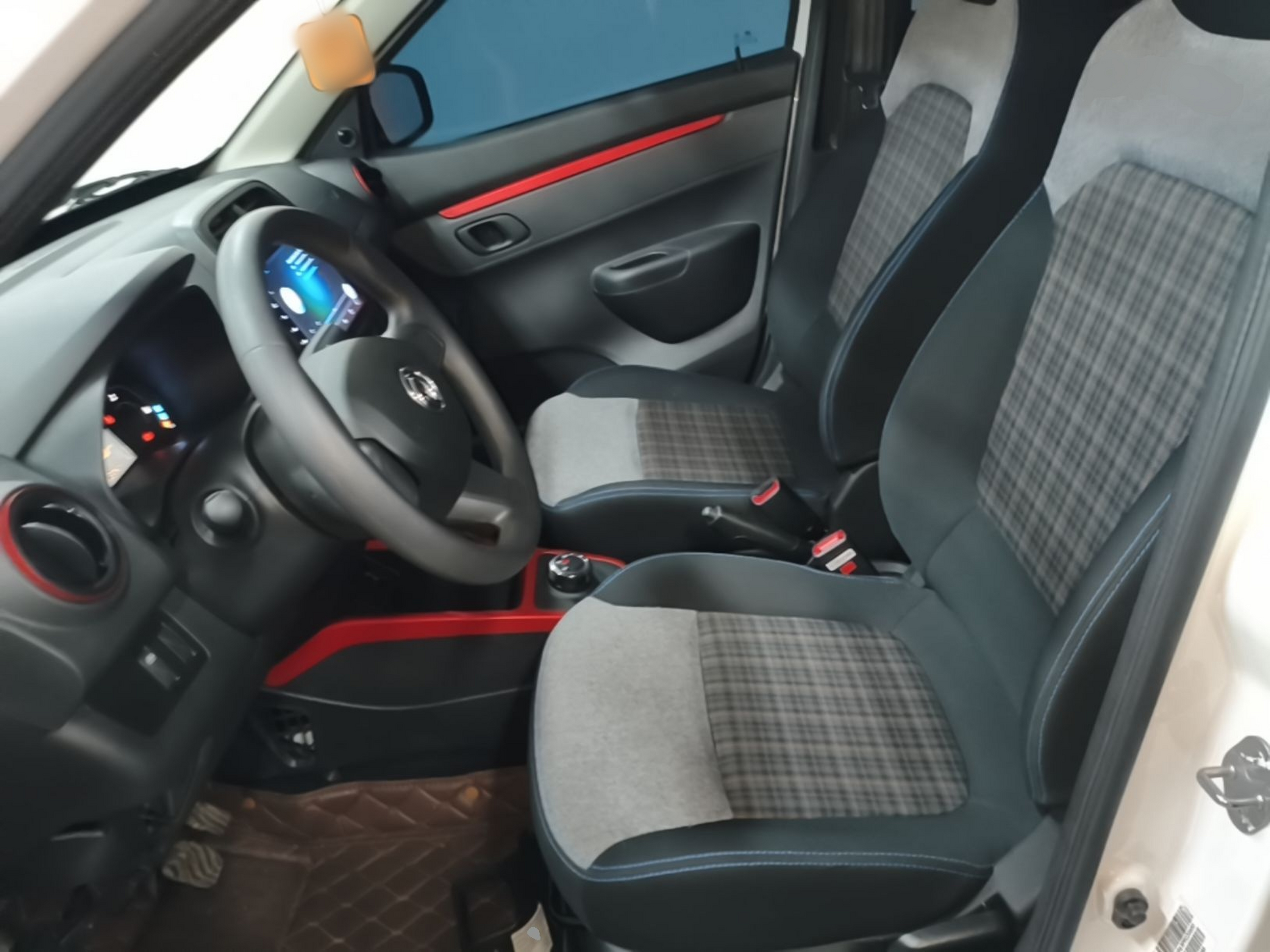 Interior delantero