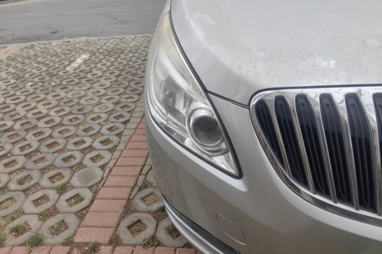 Used Buick GL8 2011 2.4L CT Luxury Business Comfort Edition Right Front Headlight