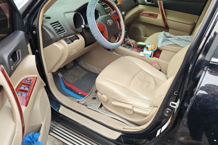 Used Toyota Highlander 2012 2.7L 2WD 5-Seater Elite Edition Driver Seat