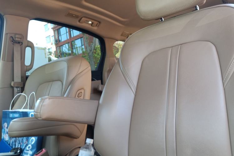 Used Buick GL8 2021 ES Land Cruiser 653T Luxury Edition Left Front Seat