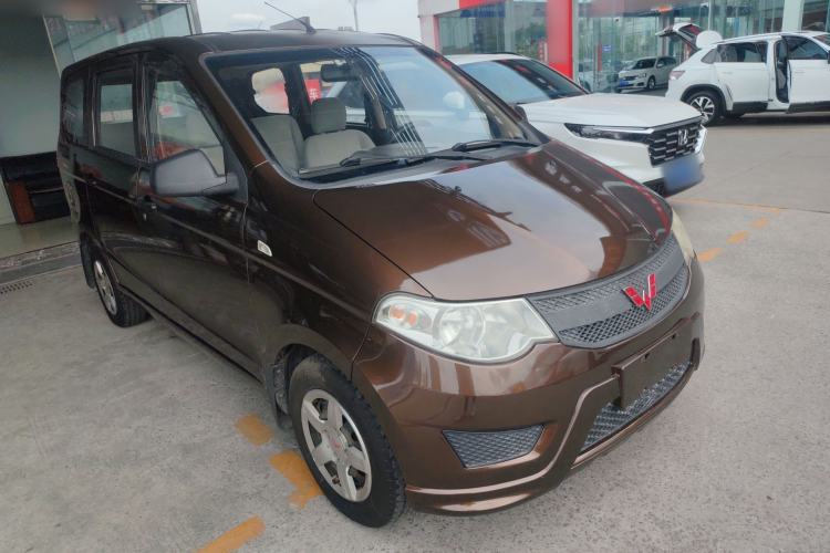 Used Wuling Hongguang 2015 1.2L S Base Model China V Standard
