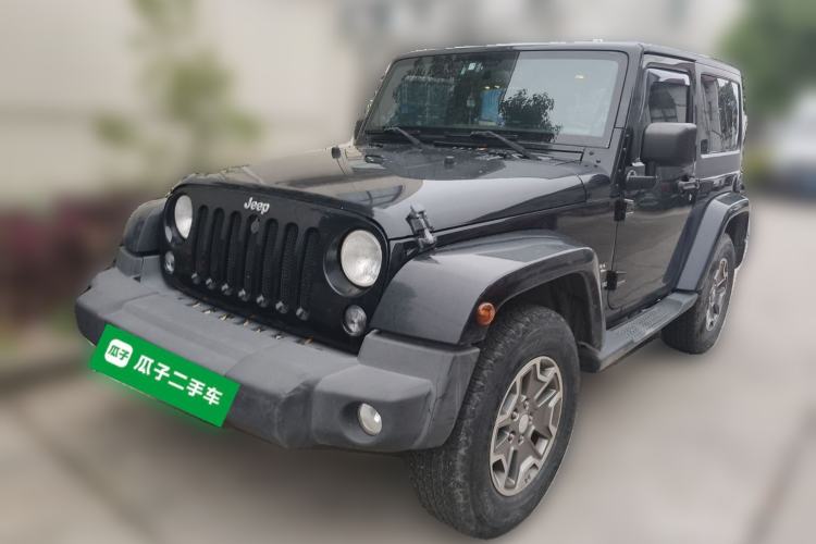 Used Jeep Wrangler 2013 3.6L Sahara two-door model