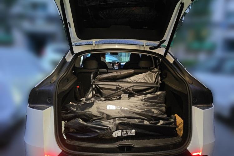 Used Tesla Model Y 2025 Rear-Wheel-Drive Version