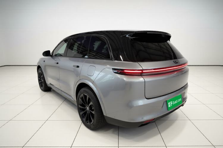 Used Li Auto L8 2023 Max model
