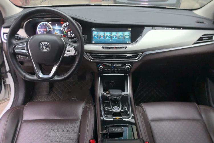 Used CHANGAN Eado New Energy 2019 EV460 Smart Edition Center Console