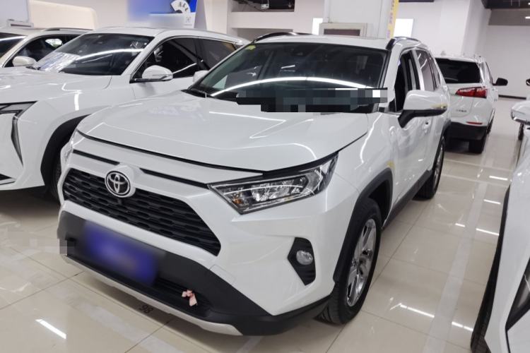 Used Toyota RAV4 2021 2.0L CVT Two-Wheel Drive Fashion PLUS Edition