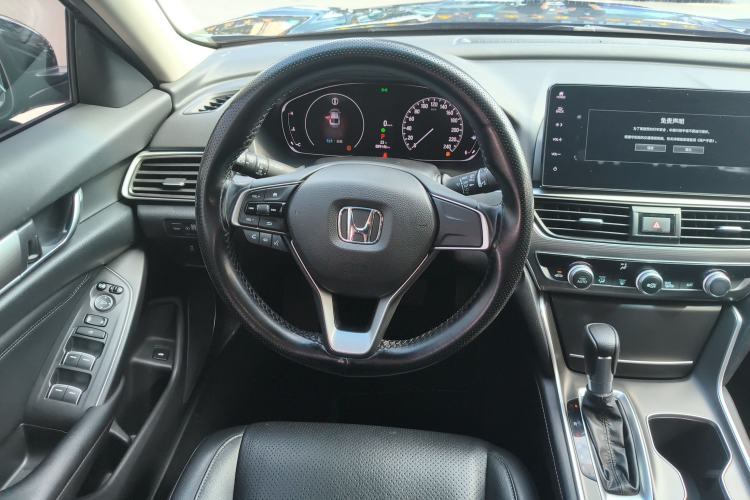 Used Honda Accord 2022 260TURBO Luxury Edition Steering Wheel