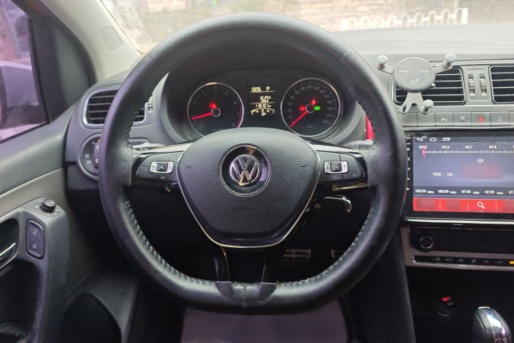 Used Volkswagen Polo 2014 1.6L Cross Polo Automatic