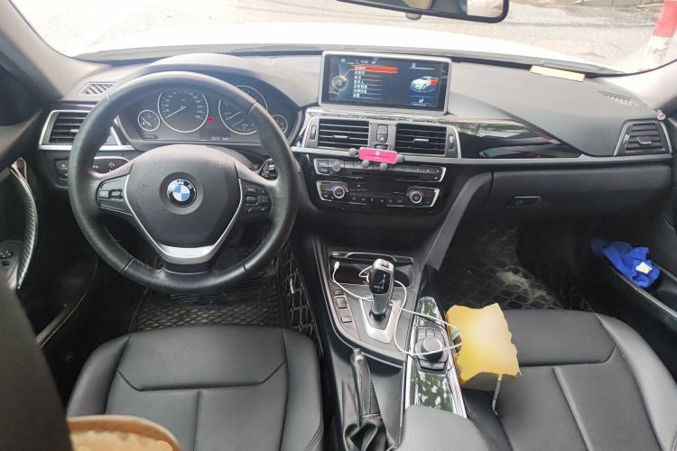 Used BMW 3 Series 2017 320Li Fashion Model
