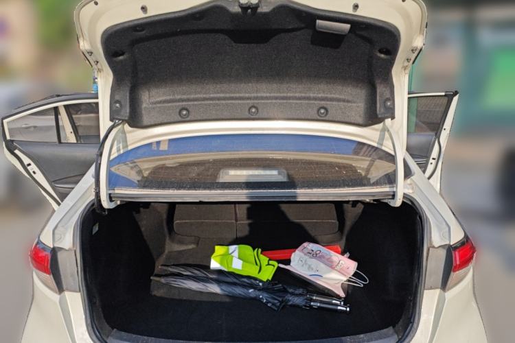 Used Toyota Levin 2019 Dual-Engine 1.8H E-CVT Luxury Edition China VI Standard