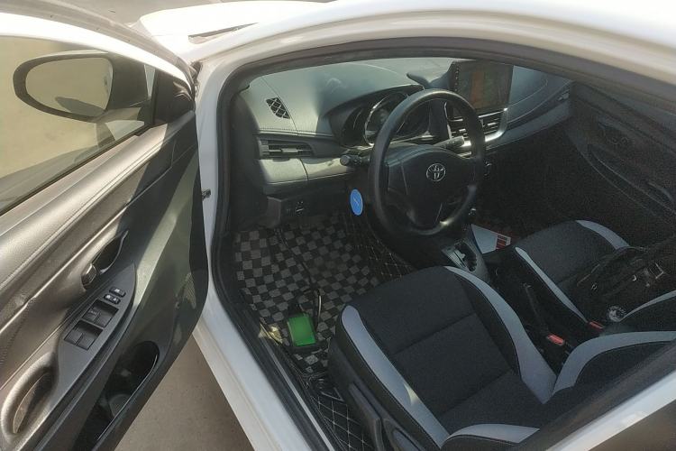Used Toyota YARiS L Zhi Xuan 2020 1.5L CVT Leading Edition Driver Seat