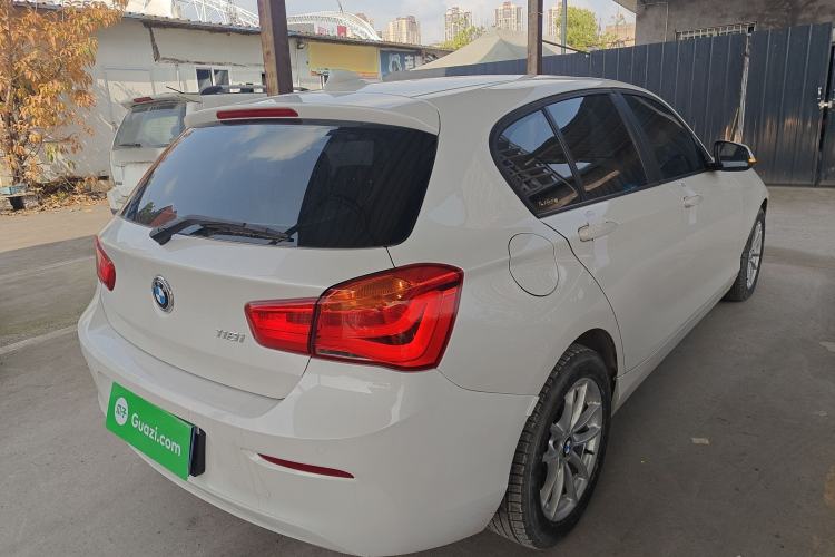 Used BMW 1 Series 2016 118i Leading Model Rear Right 45 Deg