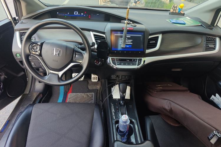 Used Honda Jade 2016 1.8L Automatic Comfort Elite Version 5 Seats
