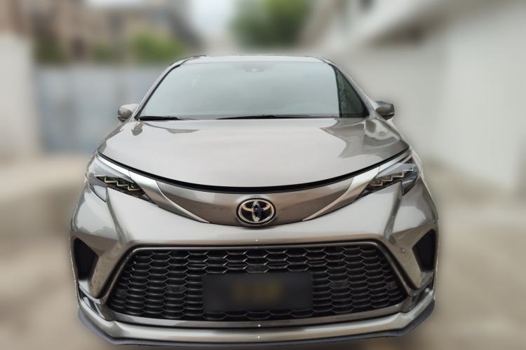 Used Toyota Granvia 2024 2.5L Hybrid Prestige PLUS Four-Wheel Drive Version Front