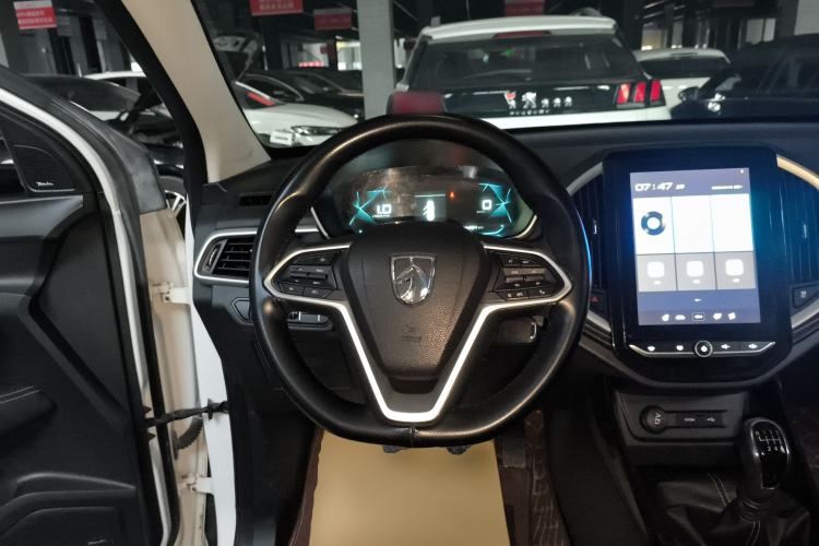 Used Baojun 530 2020 1.5T Manual Luxury Version 6 Seats
