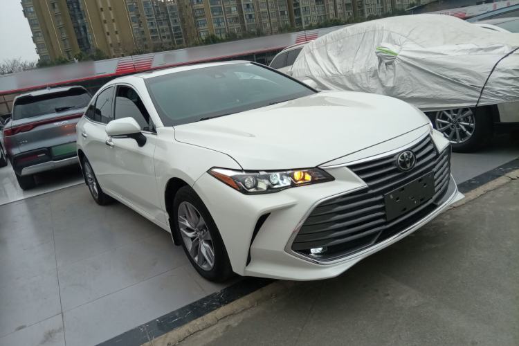 Used Toyota Avalon 2019 2.0L Ambition Edition China VI