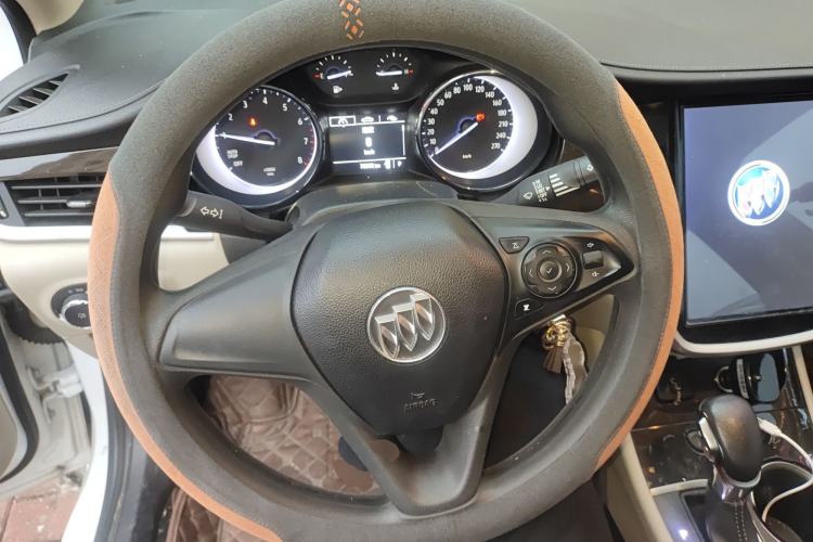 Used Buick Verano 2018 Sedan 15S Automatic Entry Model Steering Wheel