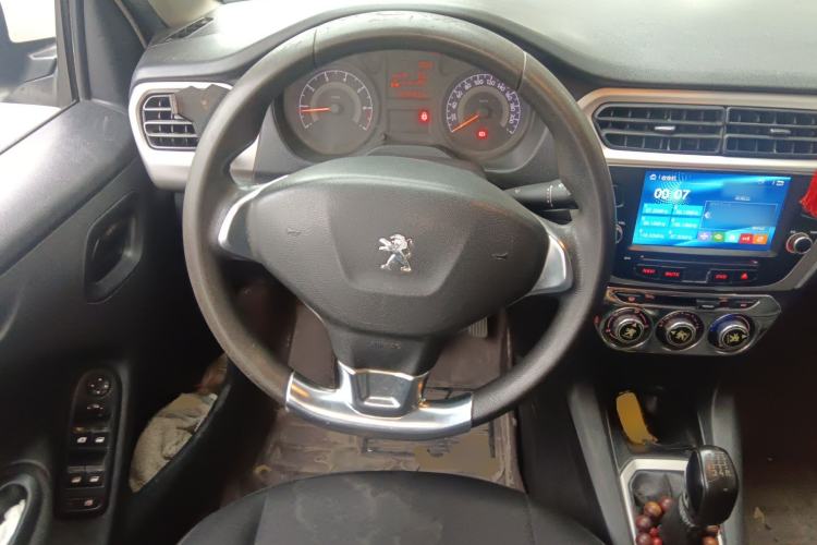 Used Peugeot 301 2016 1.6L Manual Comfort Edition Steering Wheel