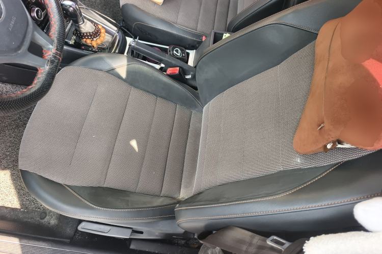 Used Volkswagen C-TREK 2017 230TSI DSG Comfort Version