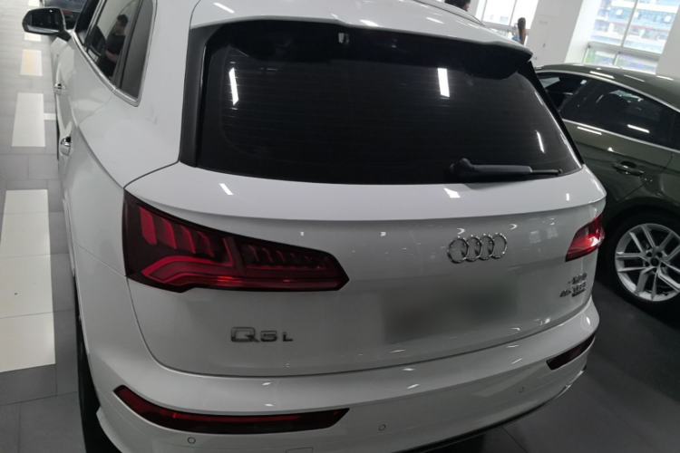 Used Audi Q5L 2018 45 TFSI Prestige Fashion Edition China VI Emission Standard
