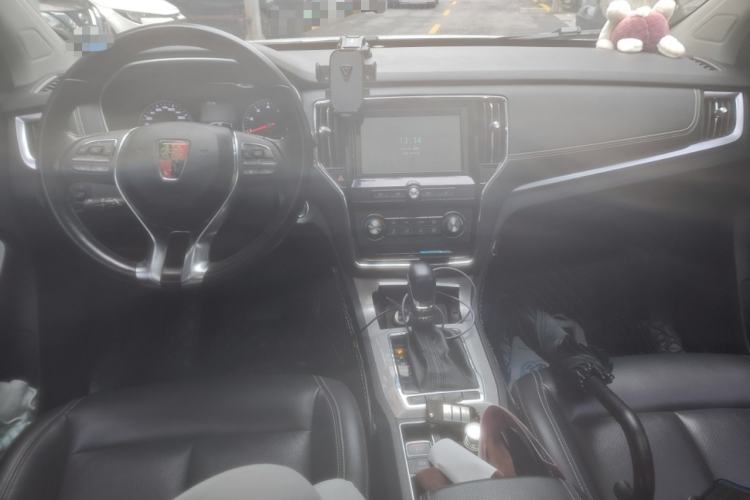 Used Roewe RX5 2016 20T Two-Wheel Drive Automatic Flagship Edition
