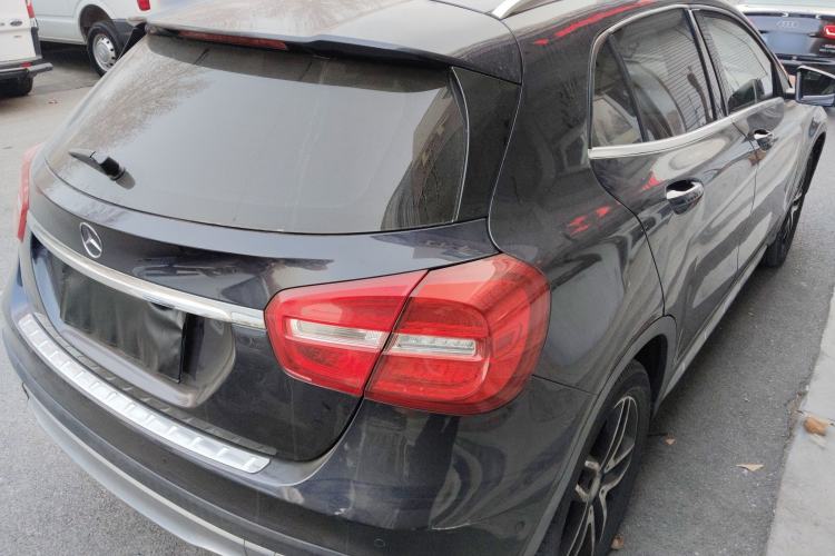 Used Mercedes-Benz GLA 2015 GLA 200 Fashion Model