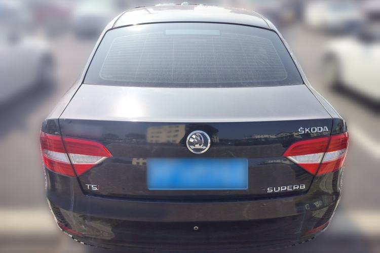 Used Skoda Superb 2013 1.4TSI Manual Shengshi Edition Rear