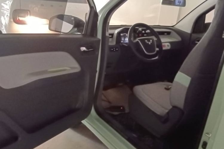 Used Wuling Hongguang MINIEV 2021 Macaron Premium Model – Lithium Iron Phosphate