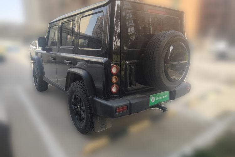 Used 212 T01 2024 2.0T Explorer
