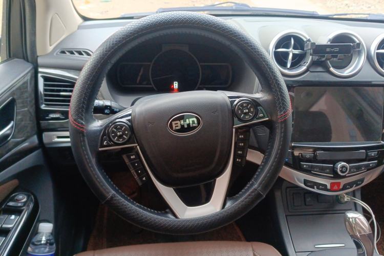 Used BYD S7 2016 2.0T Automatic Prestige Edition