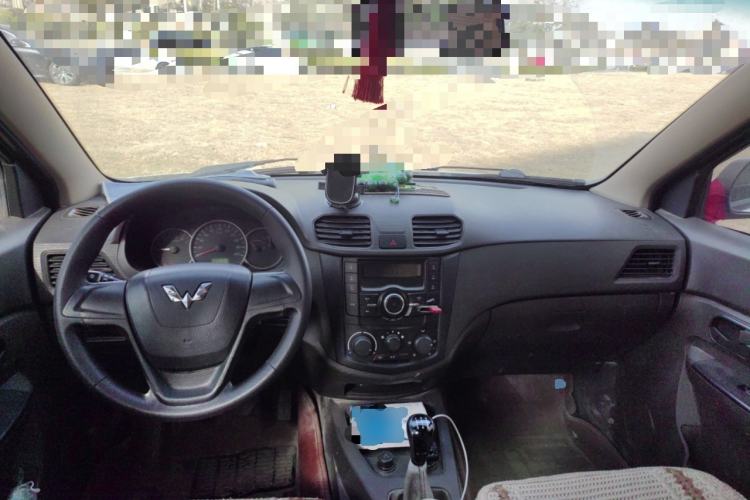 Used Wuling Hongguang 2014 1.5L Base Version